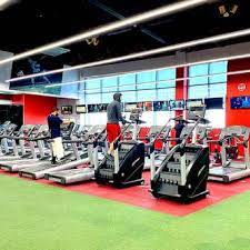 Equipping and managing fitness centers and health clubs (GYM)